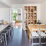 Apartment Boulevard -6 Adults